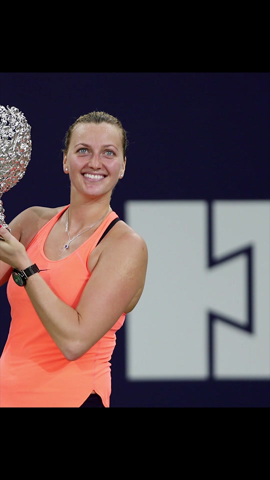 科维托娃连续十二场比赛得分超过败北，加拿大队不断突破！(举重比赛视频回放)